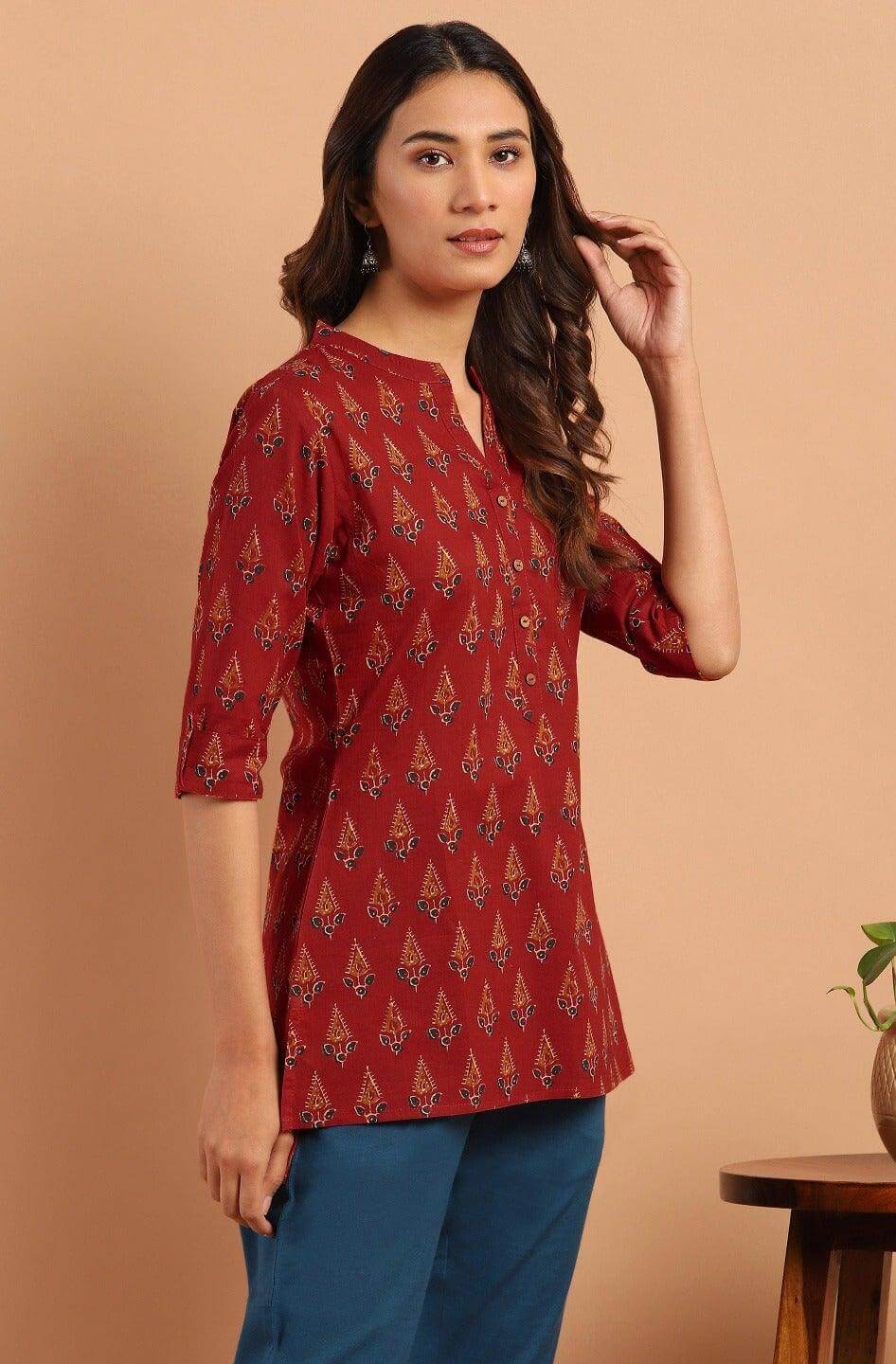 Maroon Mandarin Collar Printed Tunic