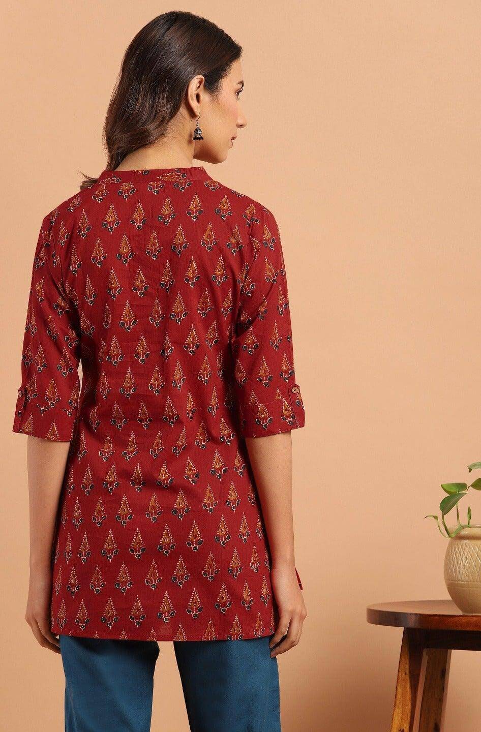Maroon Mandarin Collar Printed Tunic