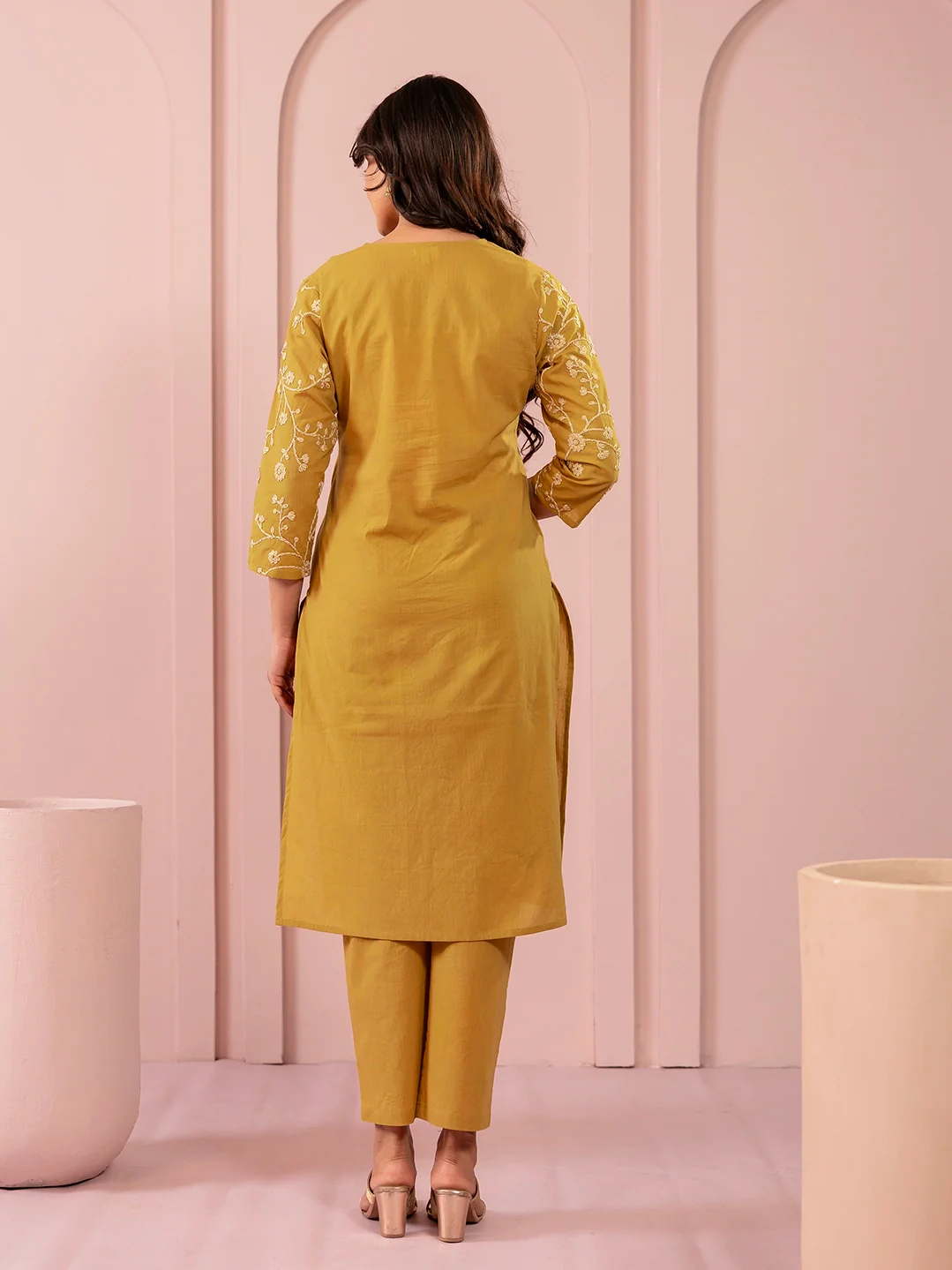 embroidered_kurta_set_mustard