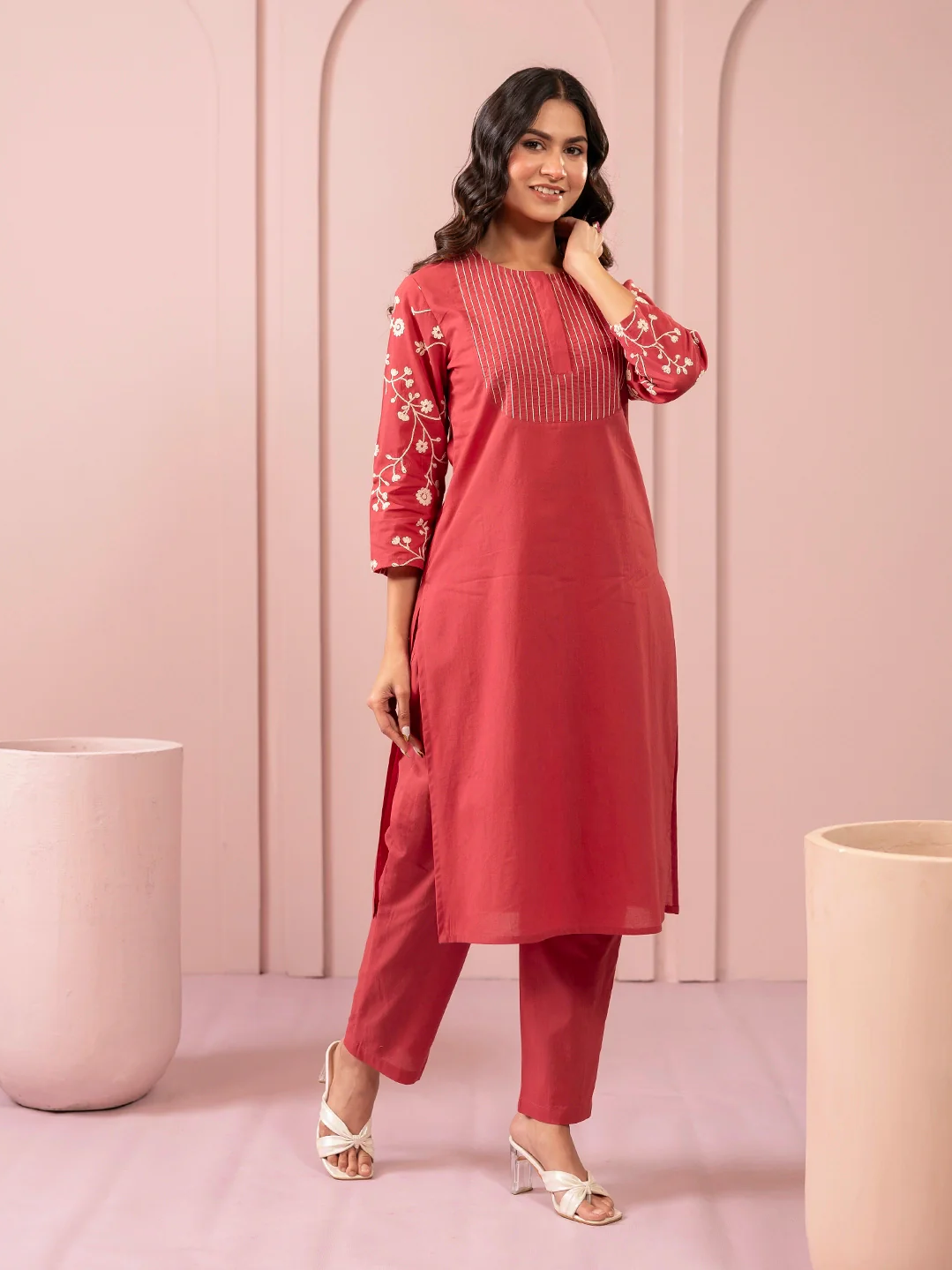embroidered_kurta_set_pink