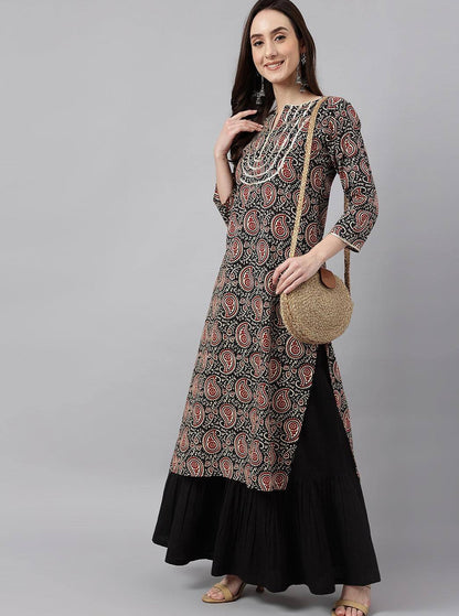 Paisley Printed Gotta Patti Straight Cotton Kurta